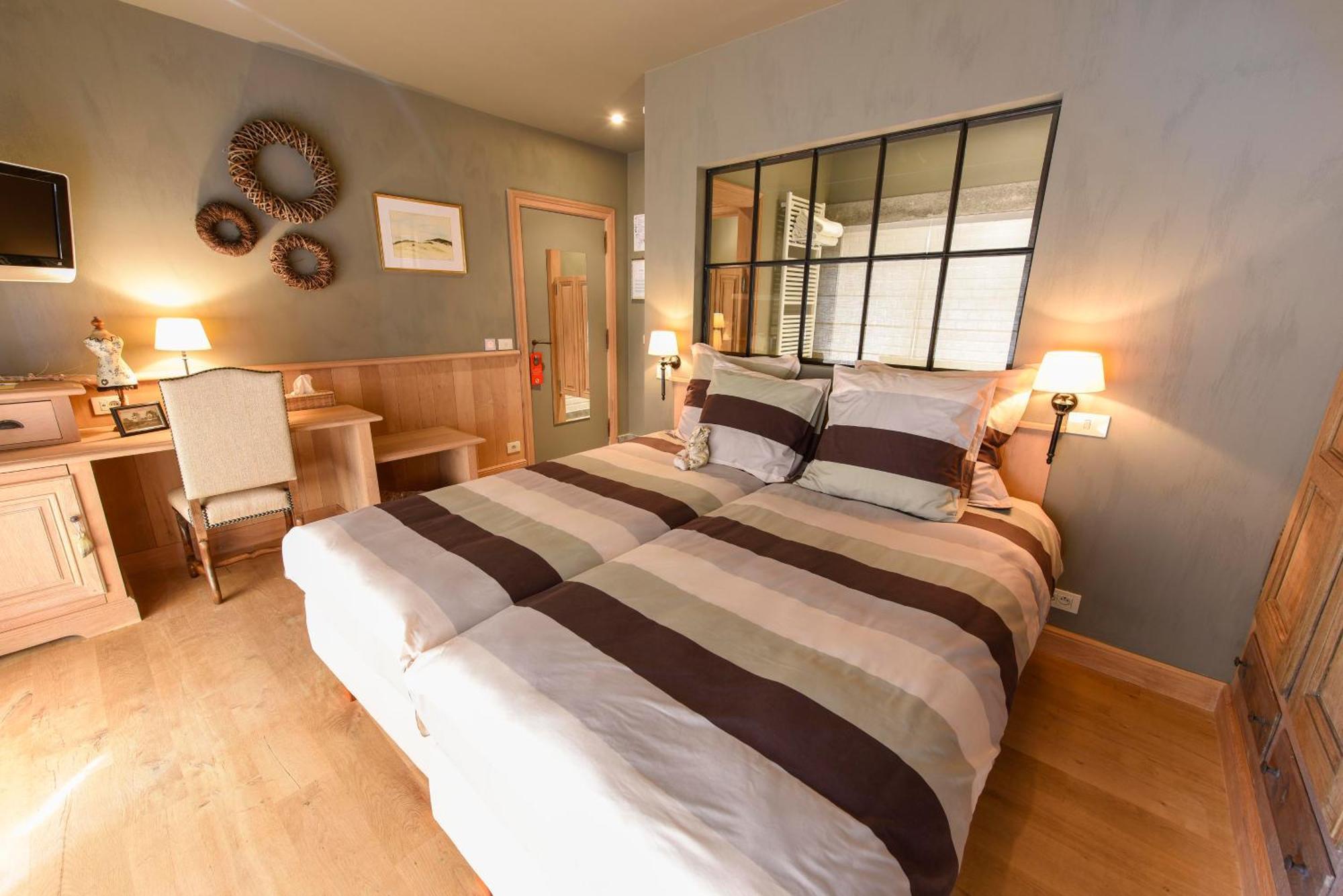 B&B Villa Sans Soucis Nieuwpoort Bilik gambar